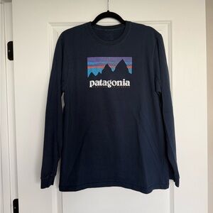Patagonia P-6 Logo Regular Fit Responsibili-Tee Long Sleeve in Navy Blue size M